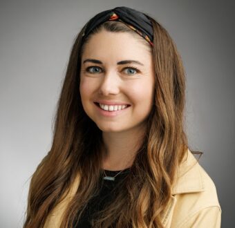 Mattie Webb – professional photograph